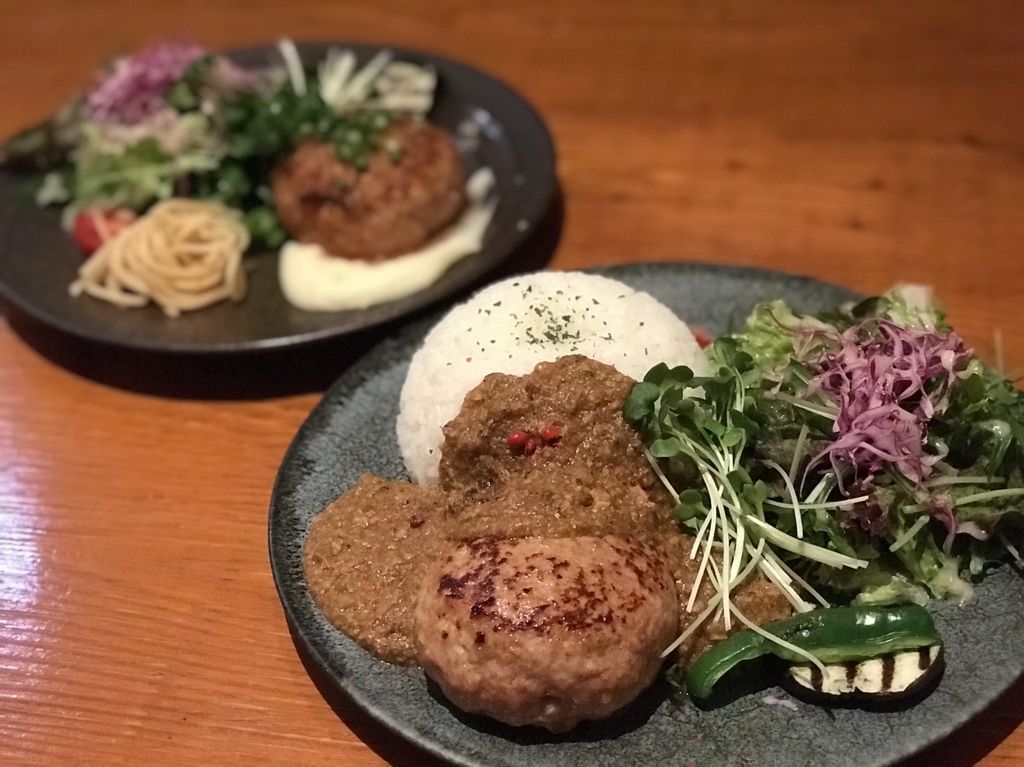 金沢せせらぎ通りで絶品ハンバーグランチ オインクオインク Oinkoink かなざわさんぽ